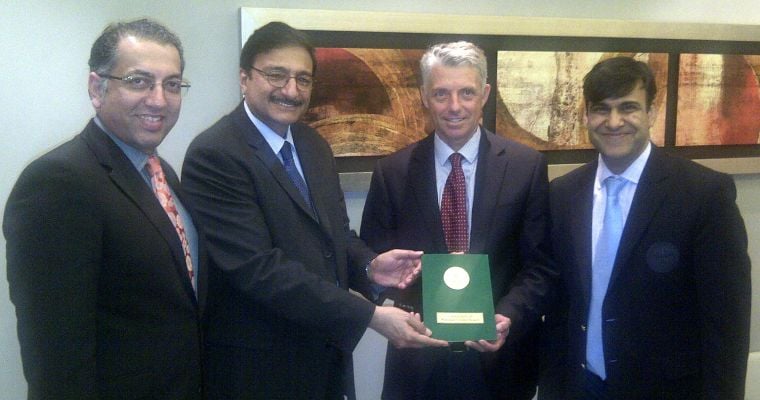 Mr Zaka Ashraf, presenting a copy of the PCB constitution to the ICC Chief Executive Mr. David Richardson in Dubai during the ICC Board meeting.