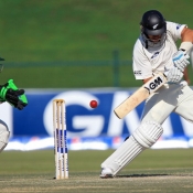 Ross Taylor is lbw by Yasir Shah