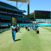 Team arrival & practice session 
