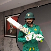 Pakistan team photo shoot and bat signing