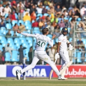 Day 4 : Pakistan vs Sri Lanka at National Stadium Karachi