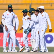 Day 5 : Pakistan vs Sri Lanka at National Stadium Karachi