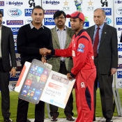 Balochistan Warriors Sami Aslam receives outstanding player of the tournament