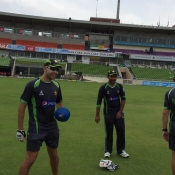 Grant Luden & Sarfraz Ahmed during practice session