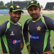 Asad Shafiq and Sarfraz Ahmed during practice session