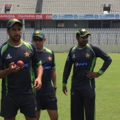 Imran Khan, Haris Sohail and Grant Flower during practice session