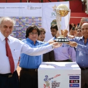 Intikhab Alam with the ICC World Cup 2015 Trophy at Nixor College DHA, Karachi