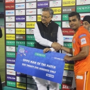 Lahore Lions Umar Akmal receives Man of the Match award against Mumbai Indians