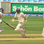 Younis Khan and Azhar Ali running between the wickets on day one of 1st Test between Pakistan and Australia at Dubai
