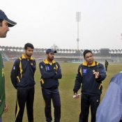 Waqar Younis with Pakistan pacers during the training camp for ICC World Cup
