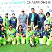 Pakistan Women team pose with the Runners-up trophy