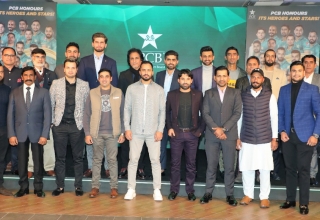 An Evening With Pakistan Cricket Heroes and Stars